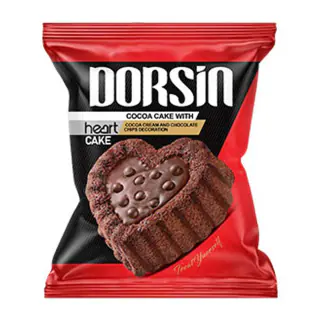 کیک قلبی کاکائویی با تزئین چیپس شکلات دورسین 70 گرمی
